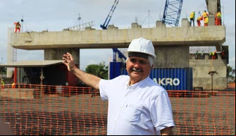 Senador Elmano Férrer