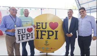 Prefeito Dr. Pessoa participa de evento do IFPI