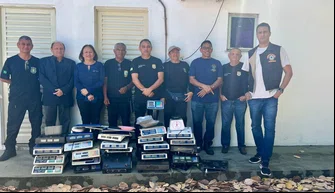 Fiscais do imepi e polícia apreendem 30 balanças falsificadas em mercados de Teresina