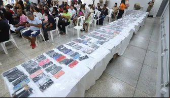 Restituição de celulares