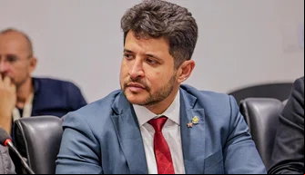 Prefeito Luciano Filho, de Hugo Napoleão