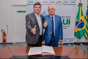 Rafael Fonteles transmite cargo ao vice e embarca para Oriente Médio