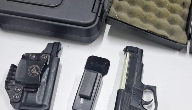 Polícia Civil apreende arma e munições e prende homem em flagrante na capital